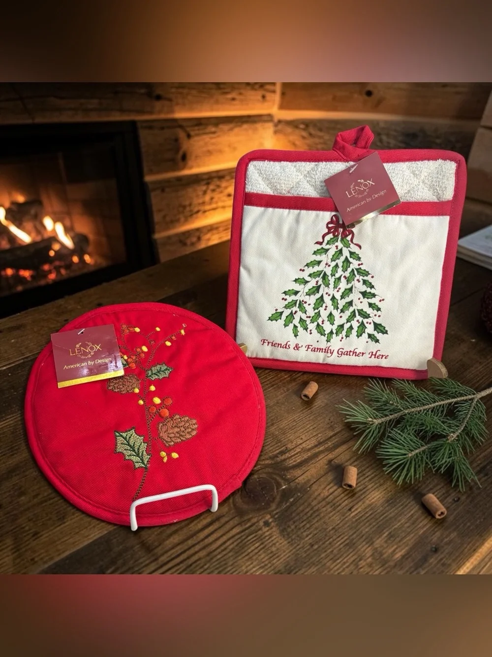 2 Lenox Christmas Pot Holders Hot Pads Fabric Embroidered Winter Song Holly Pine